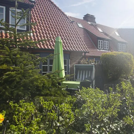 Im Sylter Gartenweg Apartment *